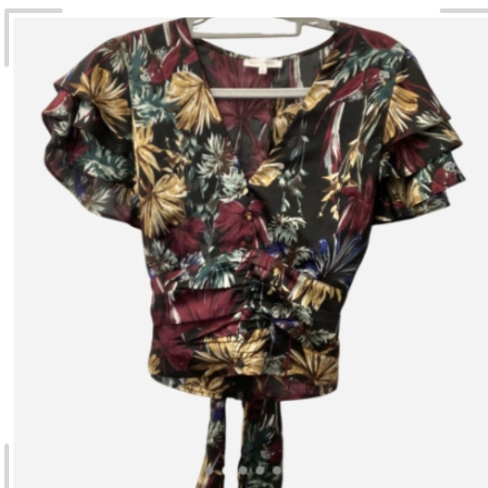 Pre-owned Lulumari Multicolor Floral Ruffle Blouse